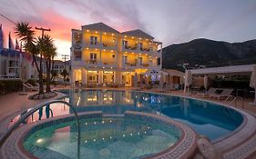 Lefko Hotel&Apartments